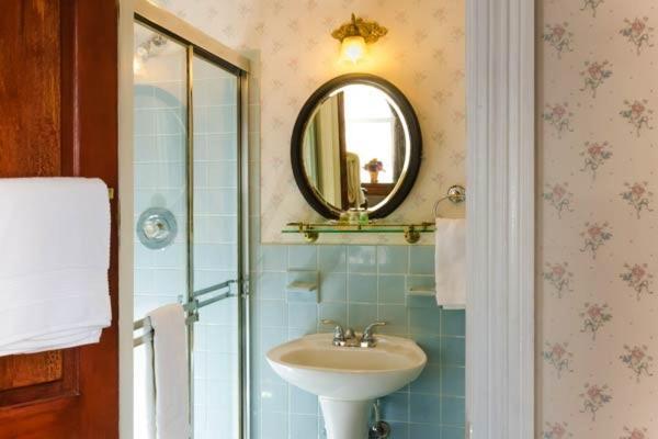 Solomons Victorian Inn Экстерьер фото